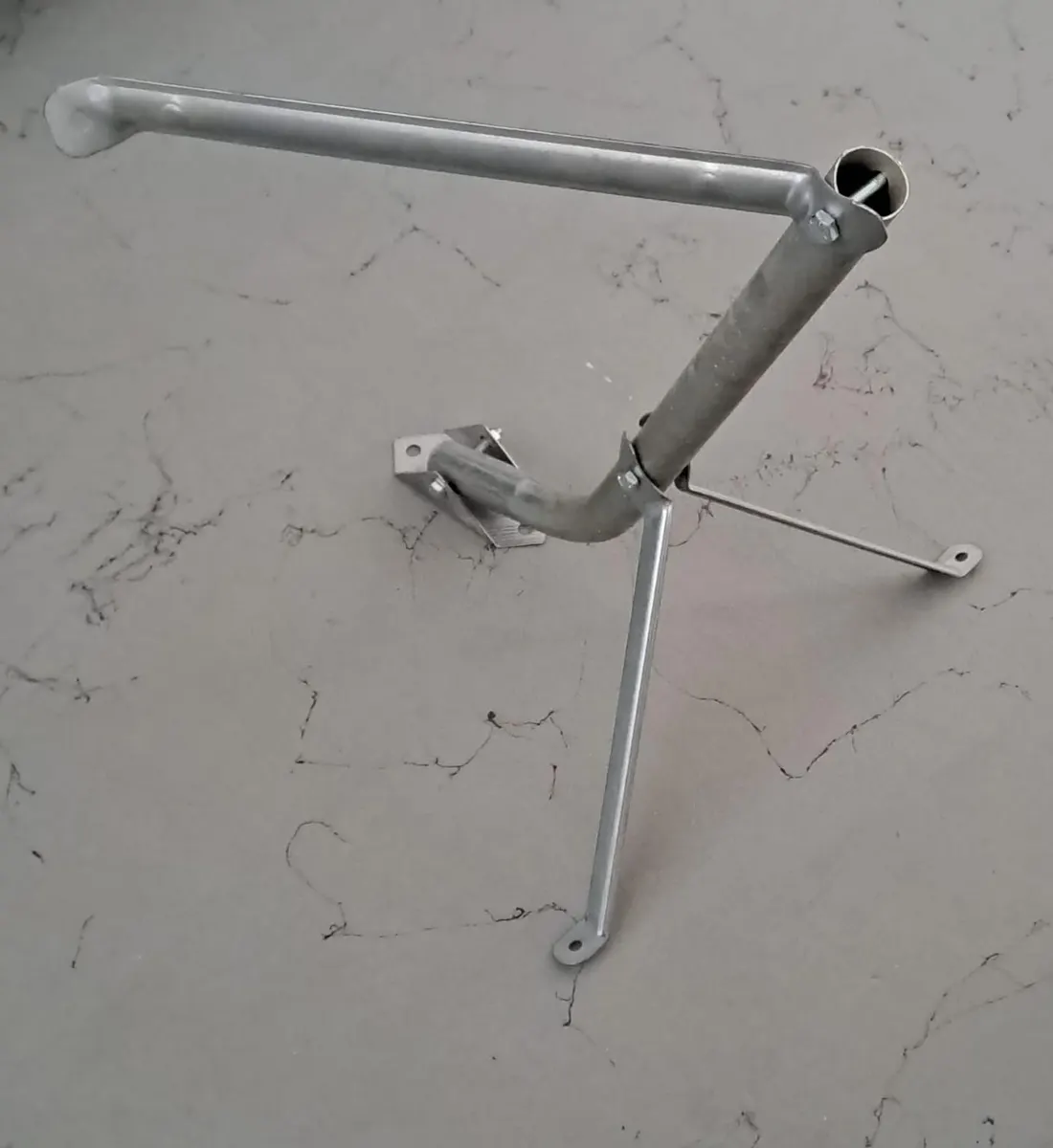 UYDU ANTENİ ÇANAK İÇİN L AYAK - L BORU ( ÇAP : 3 cm ) ( UYDU ÇANAĞI- ÇANAK ANTEN YER & DUVAR MONTAJ AYAĞI ) 6