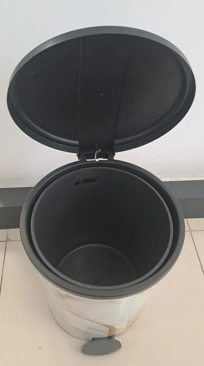 Erdem Pedallı ÇÖP Kovası Desenli 4 NO 039 19 LT 3