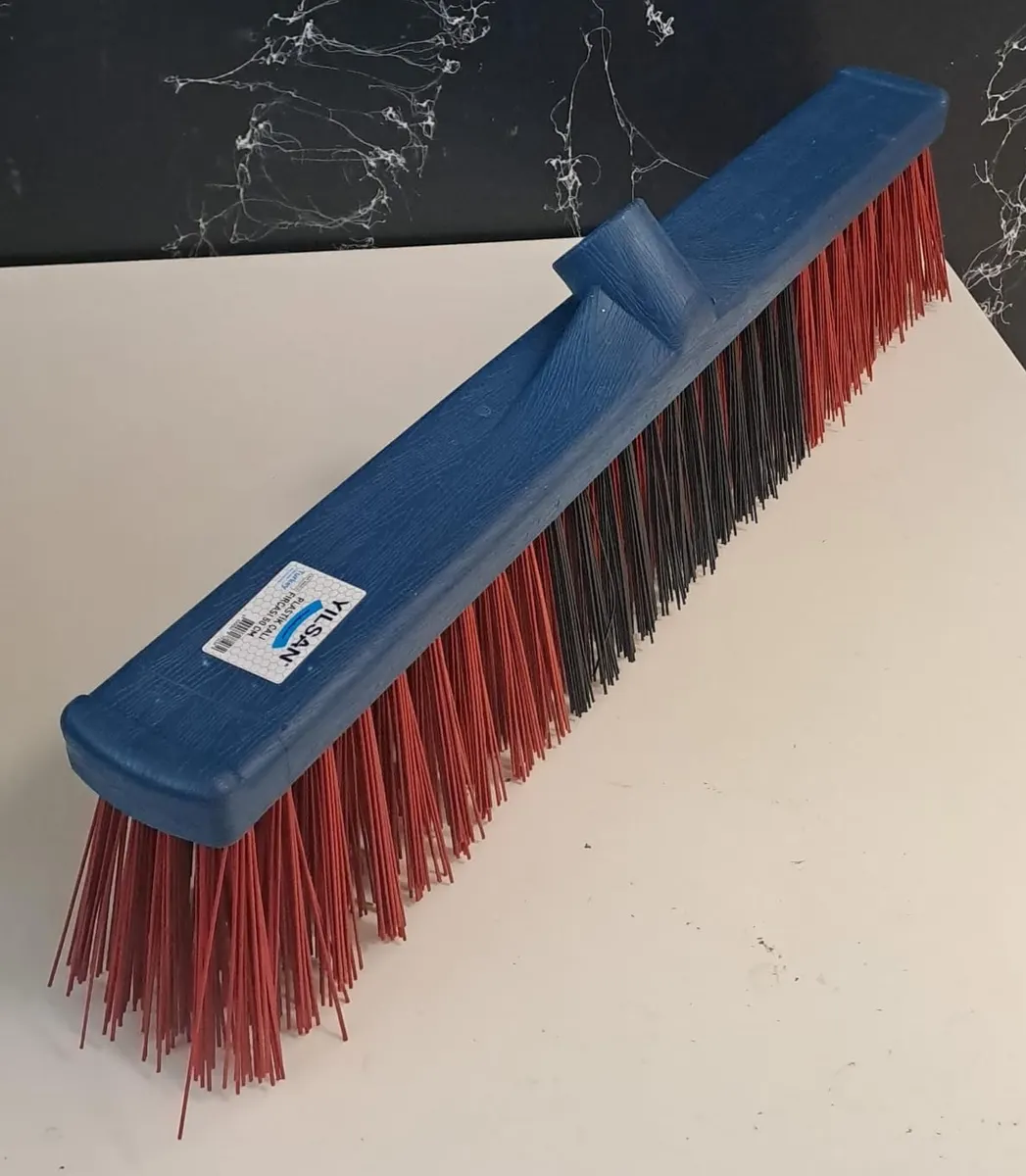 YILSAN PLASTİK SİYAH ÇALI FIRÇASI / YER FIRÇASI SERT 50 cm 3