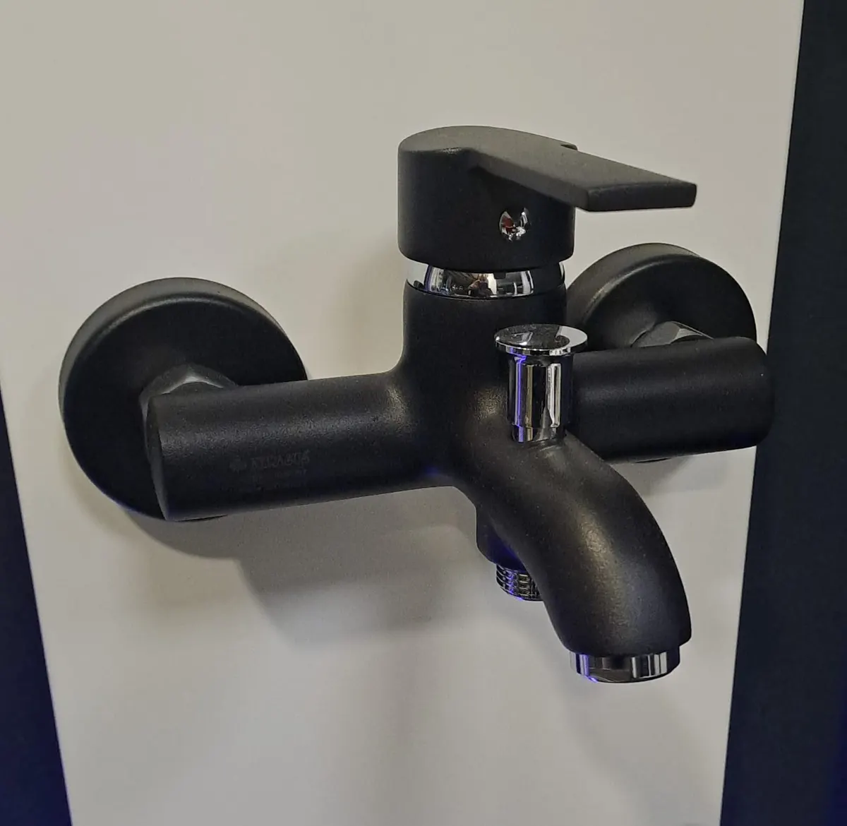 Kerasus RUBY Serisi - MİX Banyo Bataryası ( R03 Siyah ) 35Ø