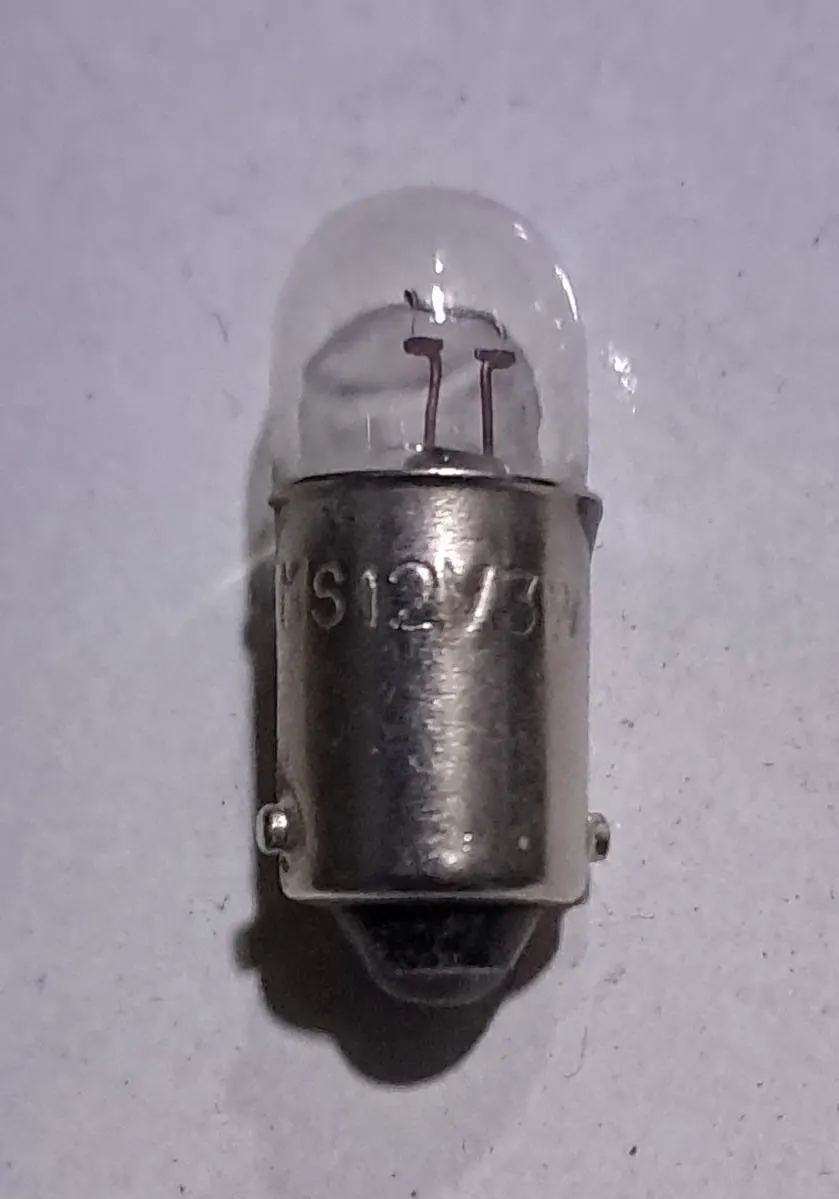 MS 12 VOLT 3W Tırnaklı Işıldak Ampulü 2