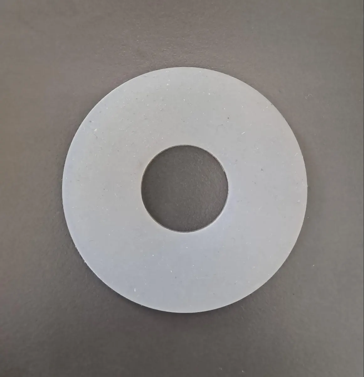 NKP - GÖMME REZERVUAR İÇ TAKIM CONTASI (DIŞ ÇAP 65mm / İÇ ÇAP 23mm ) ŞEFFAF