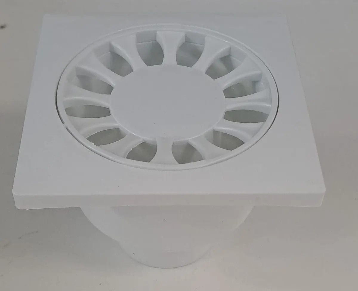 BEYAZ YER SÜZGECİ 10 x 10 cm - Ø 50 ALTTAN ÇIKIŞ YER SİFONU