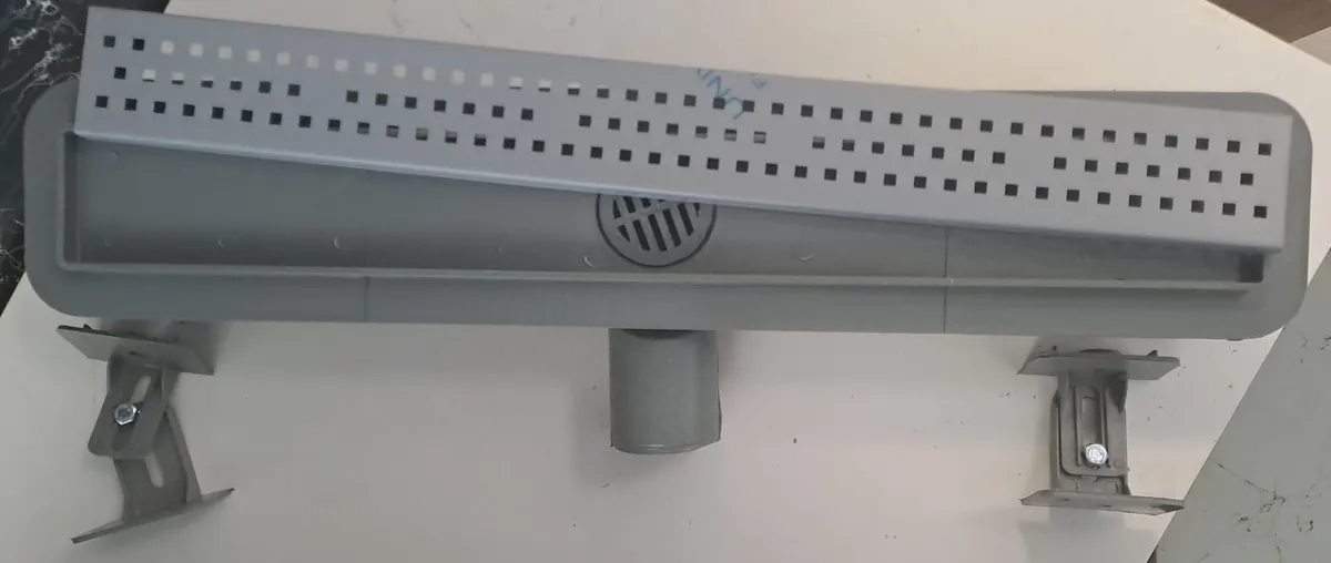 DUŞ KANALI ETEKLİ 50cm X Ø50 DÖNERLİ - EKO