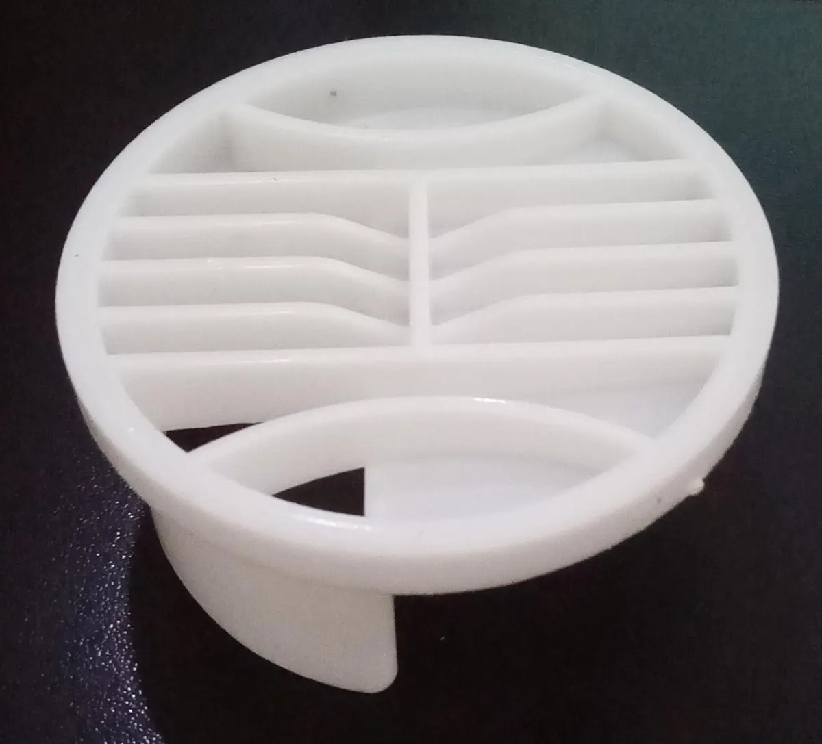 YER SİFONU KAPAĞI TASLI ( ÇAP : 8 cm )