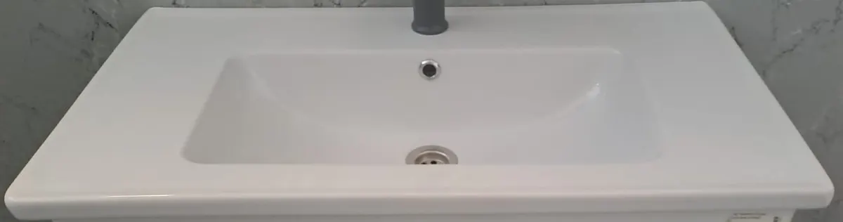 BELLA ETEJERLİ LAVABO 80cm TURAVİT