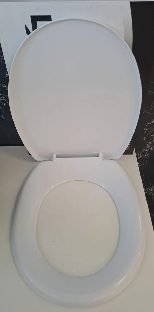FATEX ELİZAN ( AKDENİZ ) ( 36,5 x 43,5 cm ) NORMAL KAPANAN PLASTİK KLOZET KAPAĞI 3