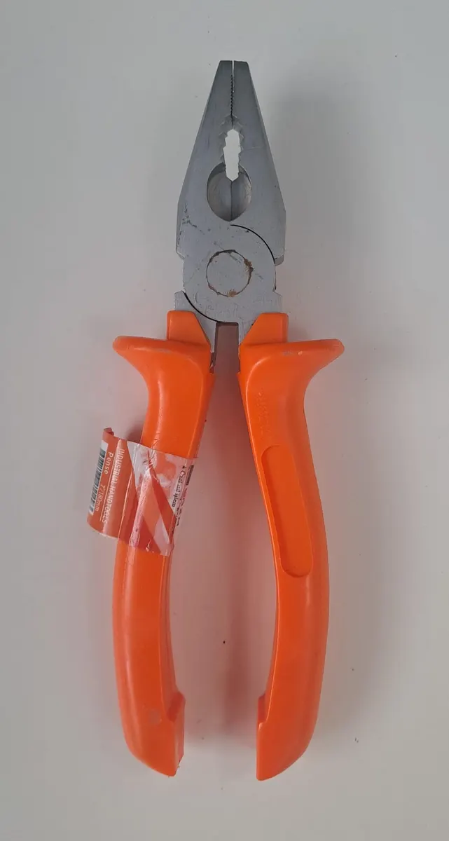 AZM 7 İNÇ x 180 mm PENSE 2